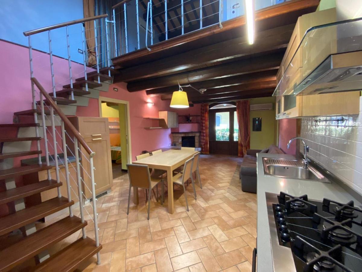 Agriturismo Il Casale Morrovalle Eksteriør billede