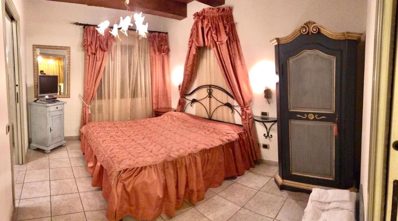 Agriturismo Il Casale Morrovalle Eksteriør billede