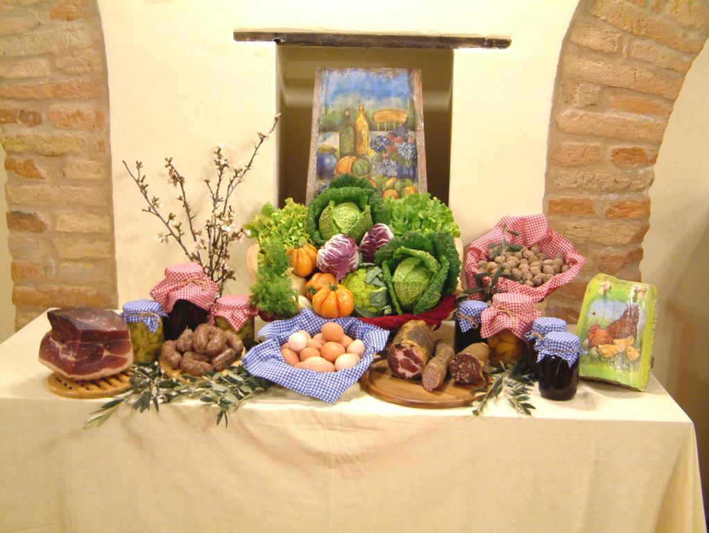 Agriturismo Il Casale Morrovalle Eksteriør billede