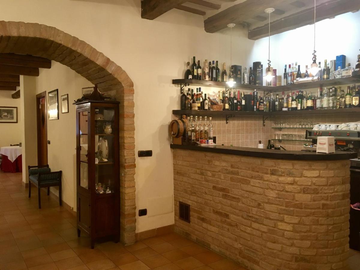 Agriturismo Il Casale Morrovalle Eksteriør billede